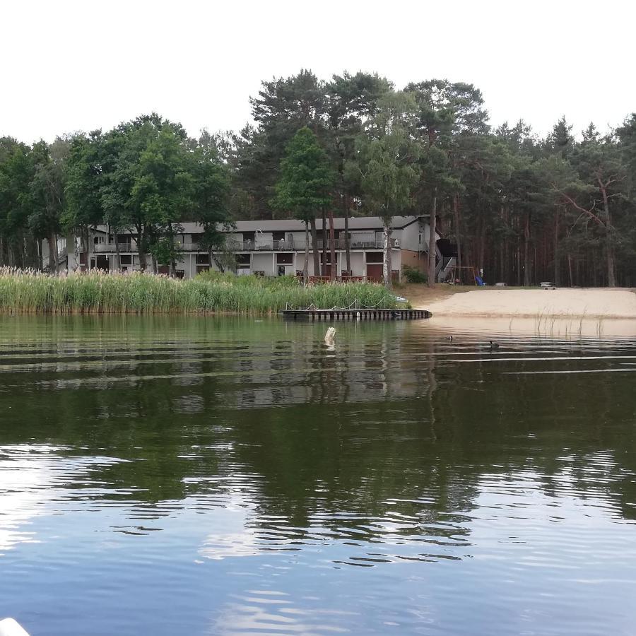 Apartament Nad Jeziorem Slawskim Radzyn ภายนอก รูปภาพ