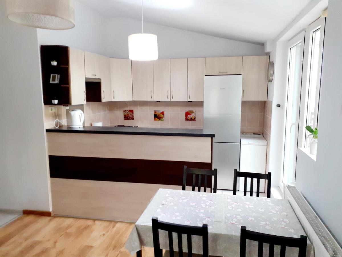 Apartament Nad Jeziorem Slawskim Radzyn ภายนอก รูปภาพ